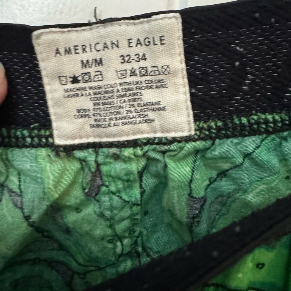 American Eagle Green pickle Patterned Boxers medium - Picture 3 of 4